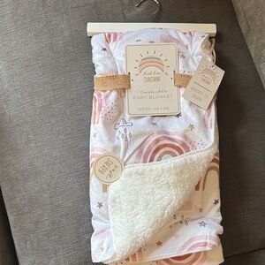 Reversible Baby Blanket - Pink and White
